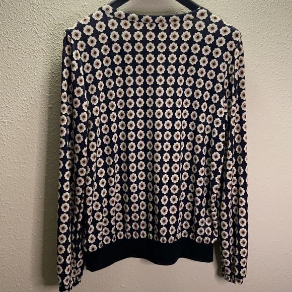 Anne Klein Women Medallion Print Keyhole Neck Blouse Size M - Picture 6 of 7